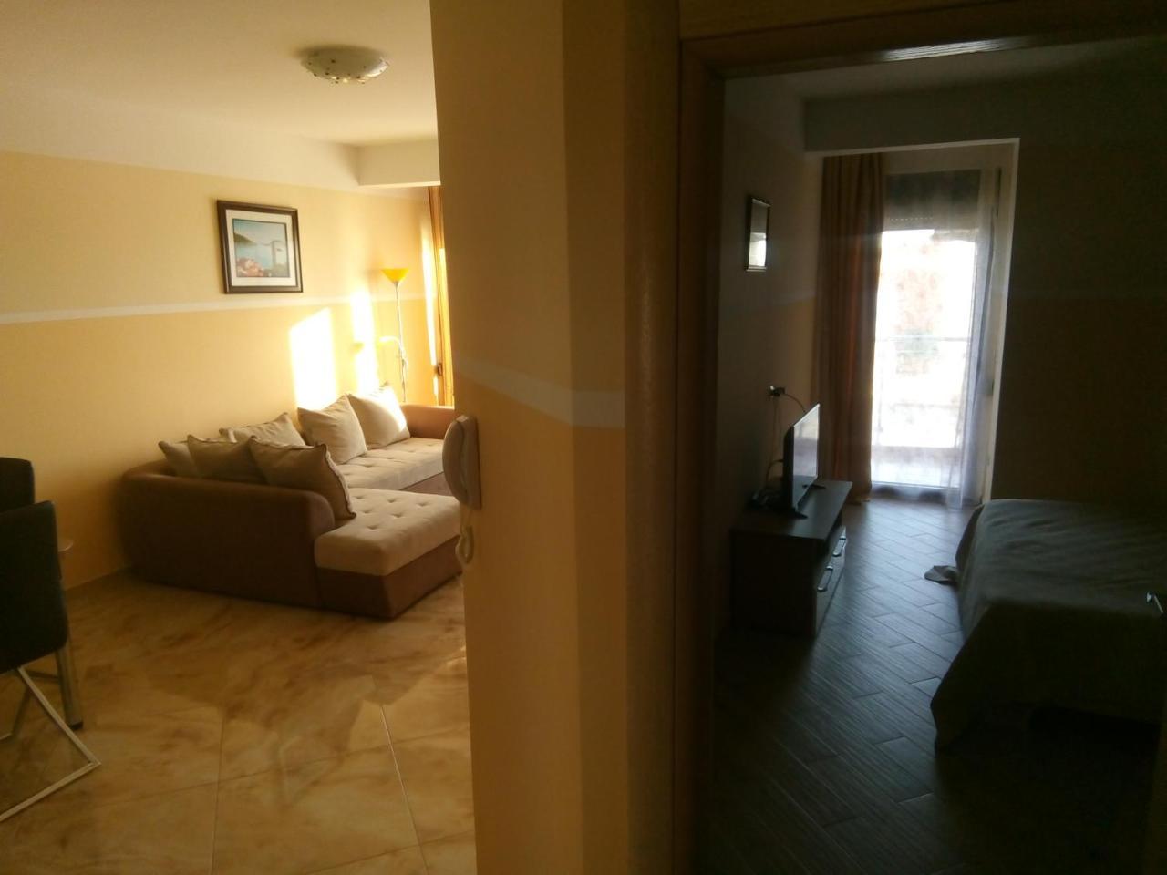 Apartment Sea Space 2 Dobra Voda Exterior foto