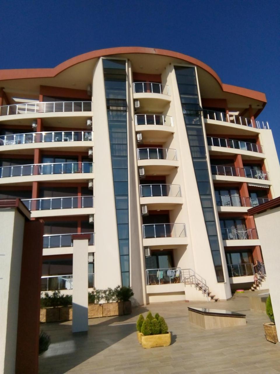 Apartment Sea Space 2 Dobra Voda Exterior foto